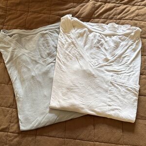 Kyte baby Snow White and blue  V-Neck T-Shirt